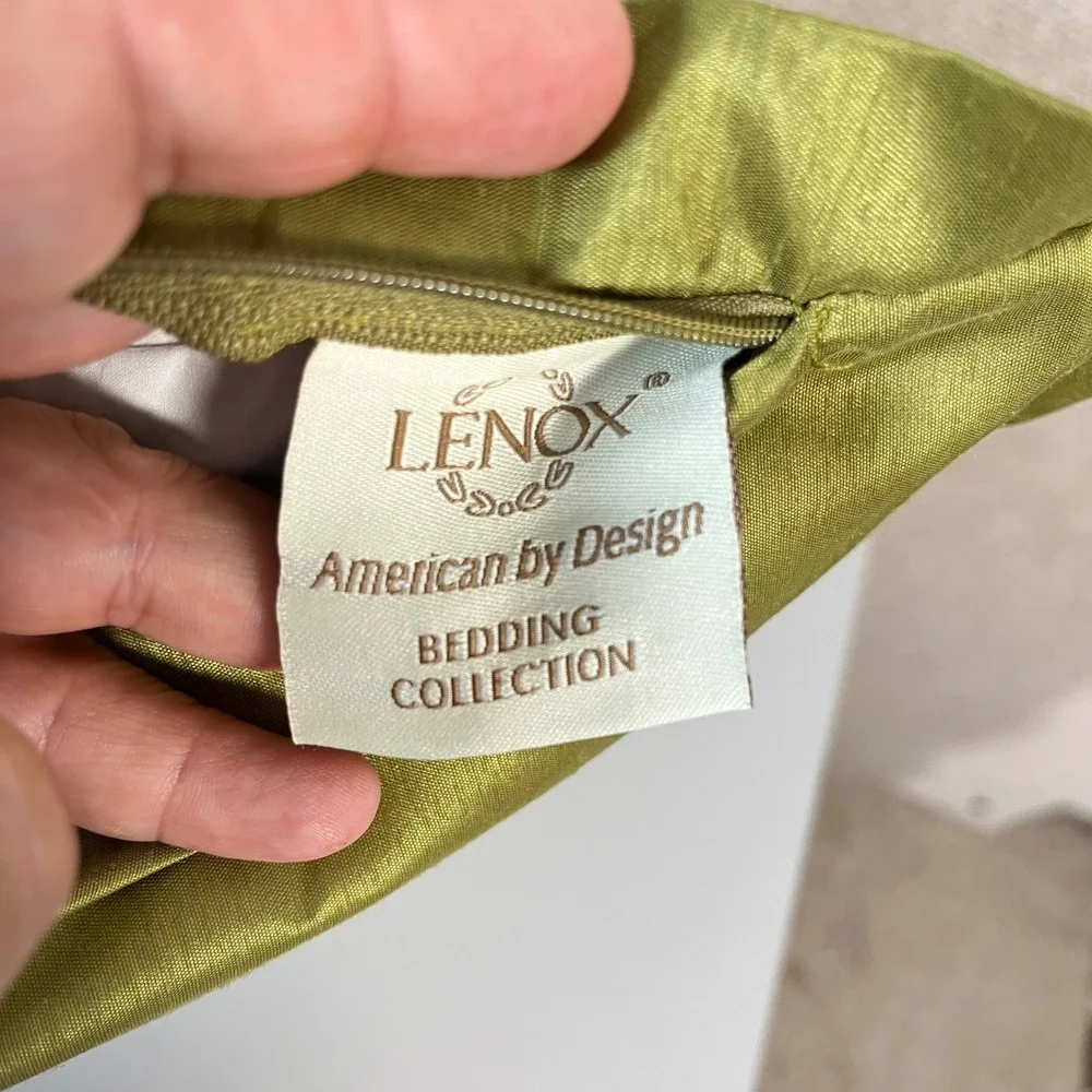 Lenox By Design Bedding Collection‎ Cross hatch Satin Finish Feather Pillows 2